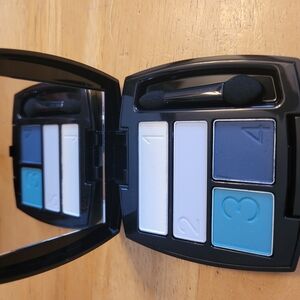 Blue Eyeshadow Palette with Mirror